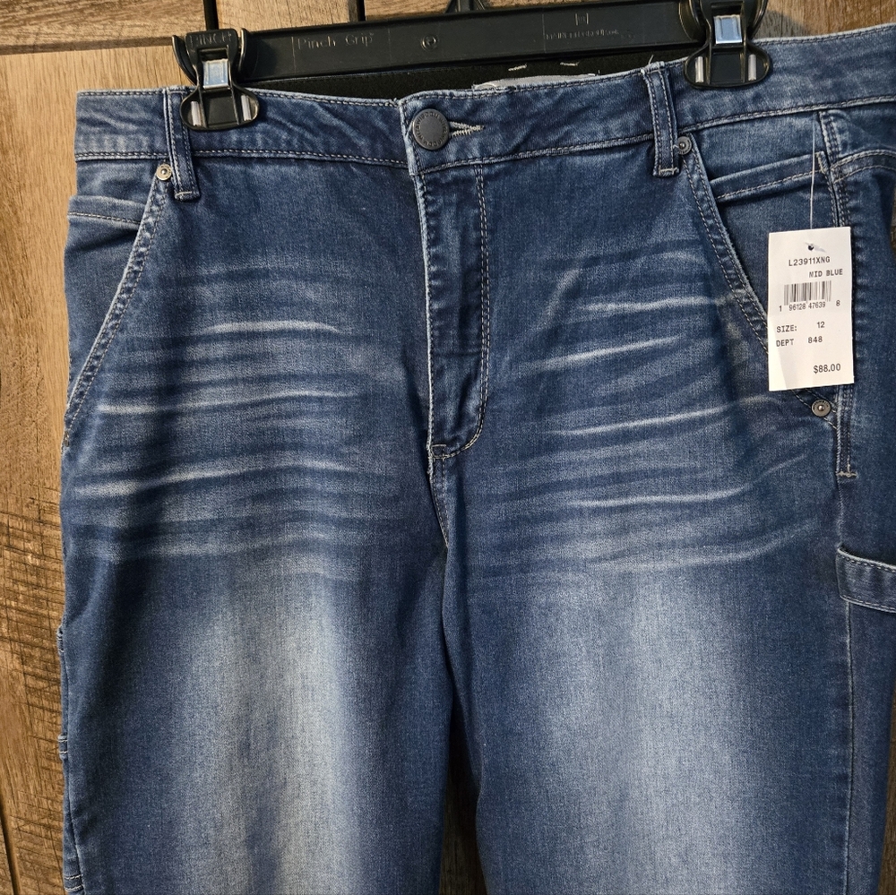 Wit and Wisdom Slim Straight Stretch Denim Jeans - Picture 5 of 7